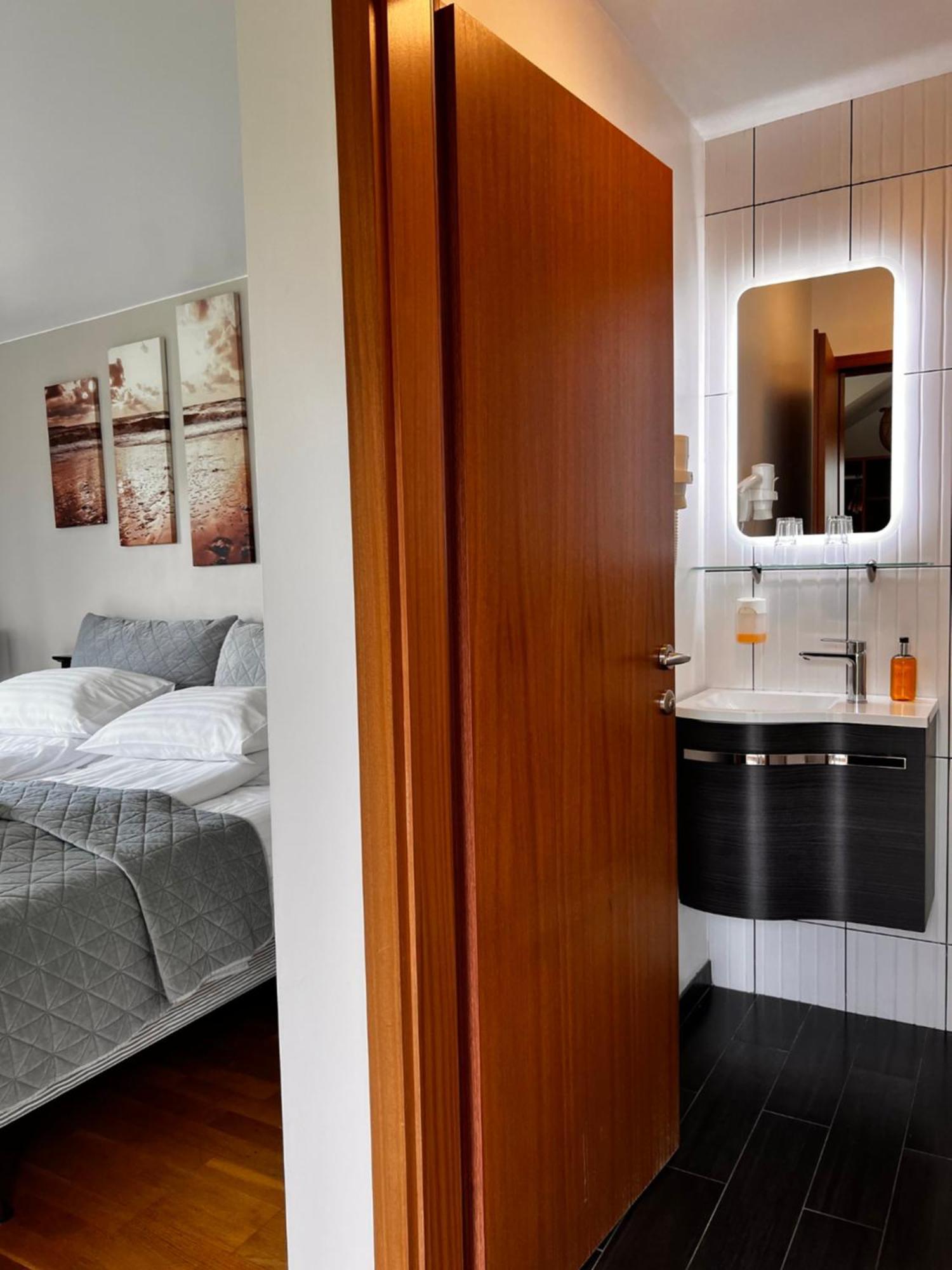 Hotel Skoga By Ej Hotels Скоугар Екстериор снимка
